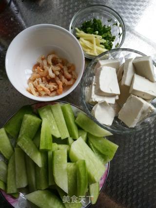 萝卜海米豆腐汤的做法步骤：2