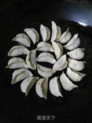 肉锅钻的做法步骤：1