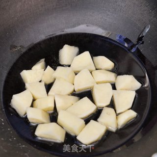 麻香土豆的做法步骤：1
