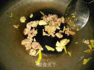 腌菜土豆汤的做法步骤：3