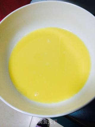 干贝芙蓉蒸蛋的做法步骤：2