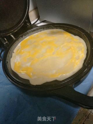 家庭版鸡蛋灌饼的做法步骤：6