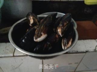 淡菜汤的做法步骤：1