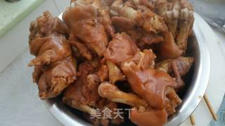 炖猪蹄、猪肘的做法步骤：5