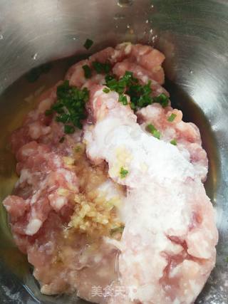肉酿油面筋的做法步骤：3