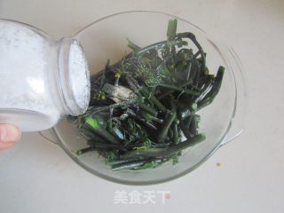 凉拌菜薹的做法步骤：4