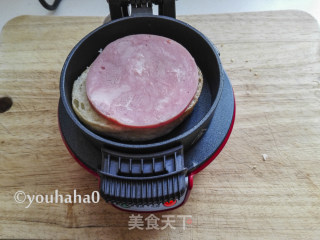 汉堡三明治的做法步骤：2