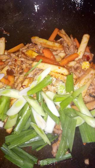 胡萝卜香干炒肉丝的做法步骤：6
