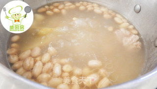 冬天来口花生莲藕炖猪骨汤，润肺养胃又降火！--威厨艺的做法步骤：4
