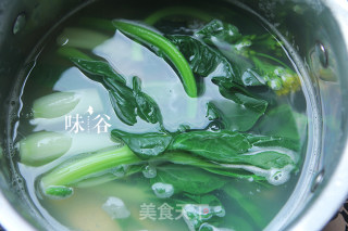 家常清汤牛腩面的做法步骤：6