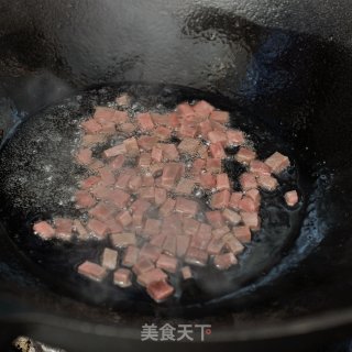 青豆火腿烩豆腐的做法步骤：2