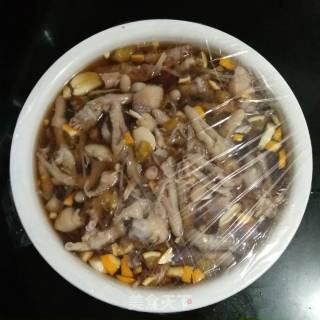 柠檬泡椒凤爪的做法步骤：6