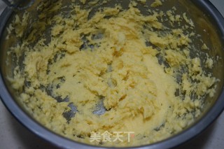 圣诞节的焦糖芯糖霜饼干的做法步骤：5