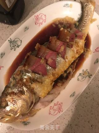 南风肉蒸黄鱼的做法步骤：5