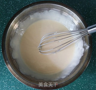 香蕉牛奶松饼的做法步骤：4