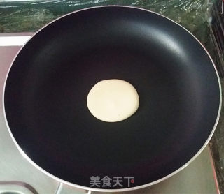 香蕉牛奶松饼的做法步骤：8