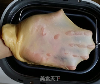 【港台】蛋黄面包的做法步骤：4