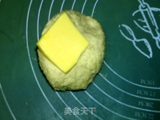 椰蓉淡奶油面包的做法步骤：3