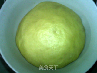椰蓉淡奶油面包的做法步骤：6