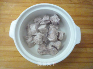 砂锅白菜冻豆腐的做法步骤：4