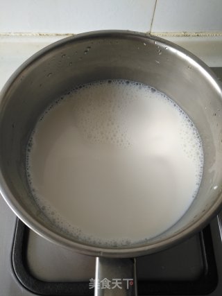 椰汁奶茶的做法步骤：1