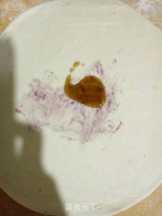 《香甜咸紫薯酱馒头切片》紫薯酱馒头的做法步骤：2