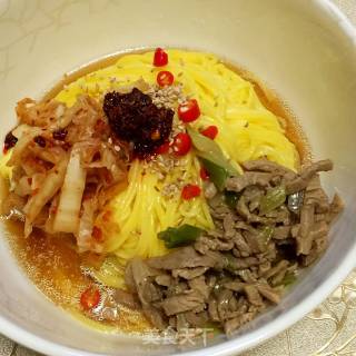 玉米面牛肉温面（韩式）的做法步骤：12