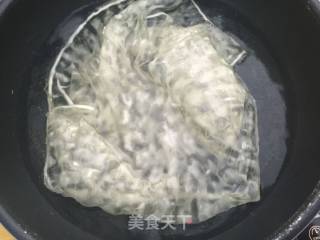 肉末炒粉皮的做法步骤：2