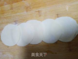 玫瑰煎饺的做法步骤：2