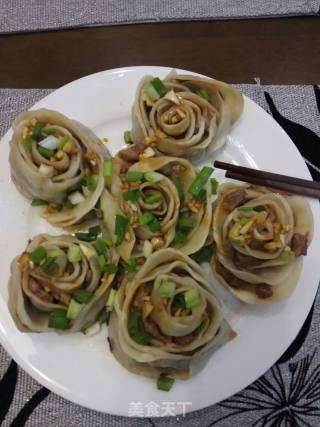 玫瑰煎饺的做法步骤：7