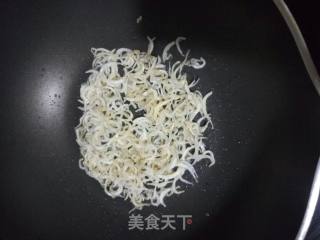 银鱼煎蛋的做法步骤：2