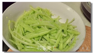 苦瓜蛋饼的做法步骤：2