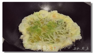 苦瓜蛋饼的做法步骤：7