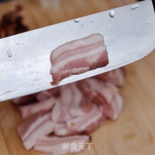 干香花菜的做法步骤：1