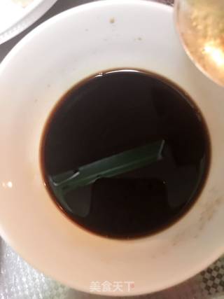 家常炖带鱼（刀鱼）的做法步骤：3