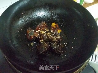 糖醋排骨的做法步骤：7