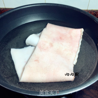 花生猪皮煲#肉肉厨的做法步骤：1