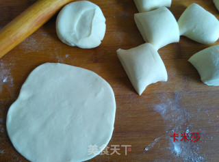 黑椒牛肉洋葱馅饼的做法步骤：10
