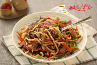 黑椒牛肉炒乌冬面的做法步骤：14