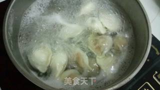 杂烩锅贴（宵夜小吃）的做法步骤：1