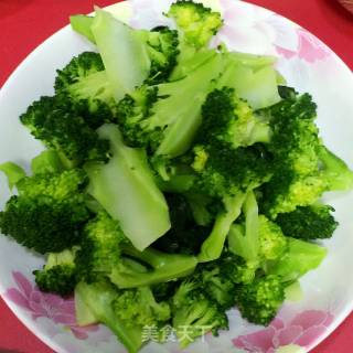 水煮西兰花的做法步骤：6