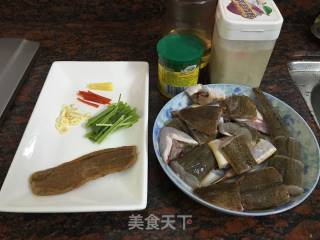 【潮汕】淡甲鱼焖潮汕菜脯的做法步骤：1