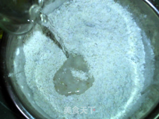 软糯芝麻菱角糕的做法步骤：8