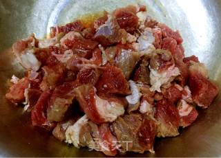 咖喱牛肉饭的做法步骤：1