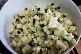茄丁肉酱打卤面的做法步骤：1