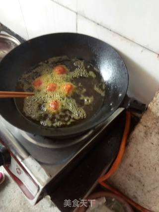 荸荠(bìqí)肉丸的做法步骤：1