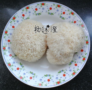 以假乱真的素肉--油炸猴头菇的做法步骤：1