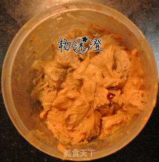 以假乱真的素肉--油炸猴头菇的做法步骤：3
