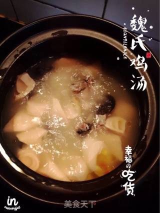 乌鸡冬笋汤的做法步骤：1