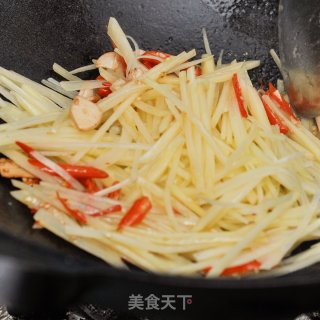 尖椒土豆丝的做法步骤：4